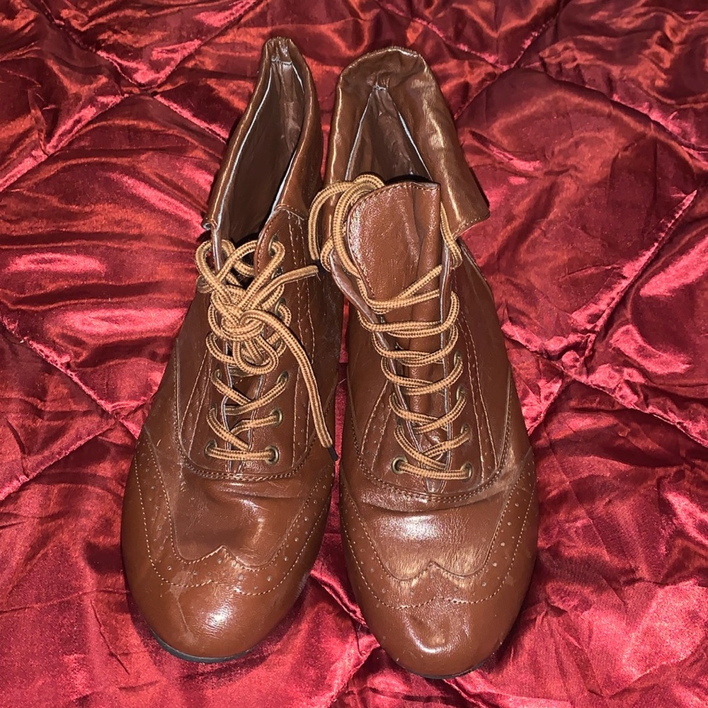 Women’s casual shoe